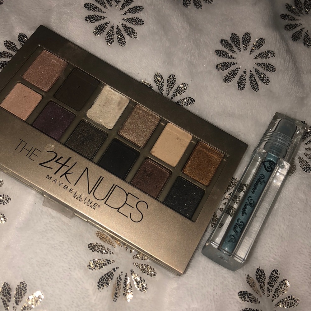 Bundle. Maybelline and Dust glitter.